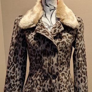 NWOT Button's Small Leopard Print Jacket